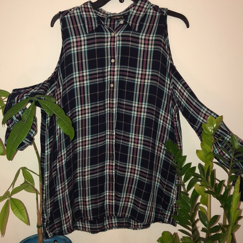 Long sleeve flannel with cut out shoulders